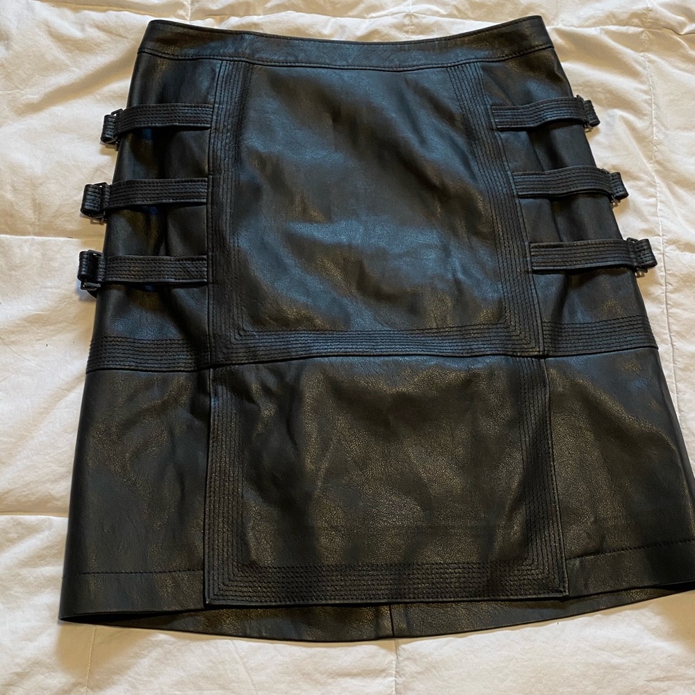BCBG Black Faux vegan leather skirt
